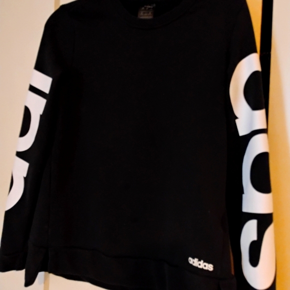Adidas sweatshirt - Picture 3 of 3